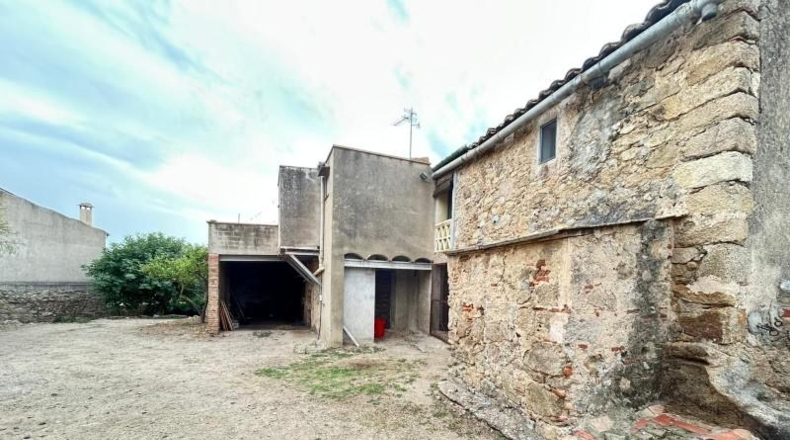 Gerona - Pau - 2454m2