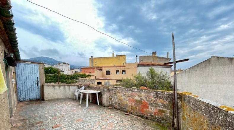 Gerona - Pau - 2454m2