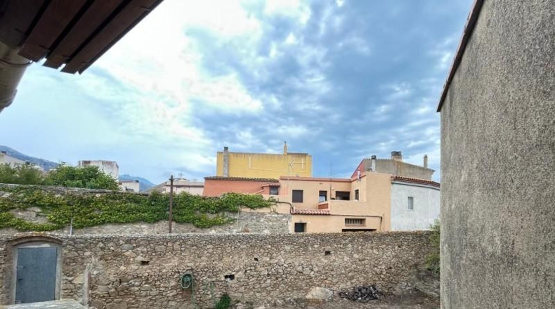 Gerona - Pau - 2454m2