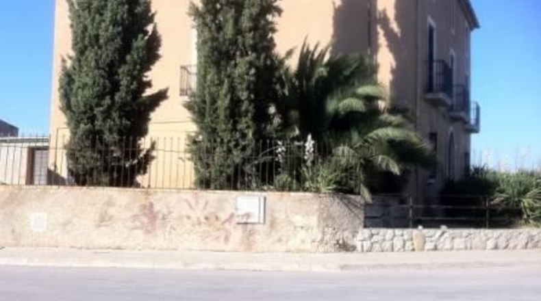 Barcelona - Sant Cugat Sesgarrigues - 1200m2