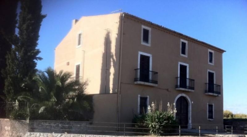 Barcelona - Sant Cugat Sesgarrigues - 1200m2