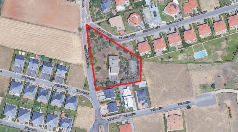 Salamanca - Santa Marta de Tormes - 4019m2