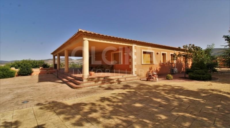 Alicante - Ibi - 603m2