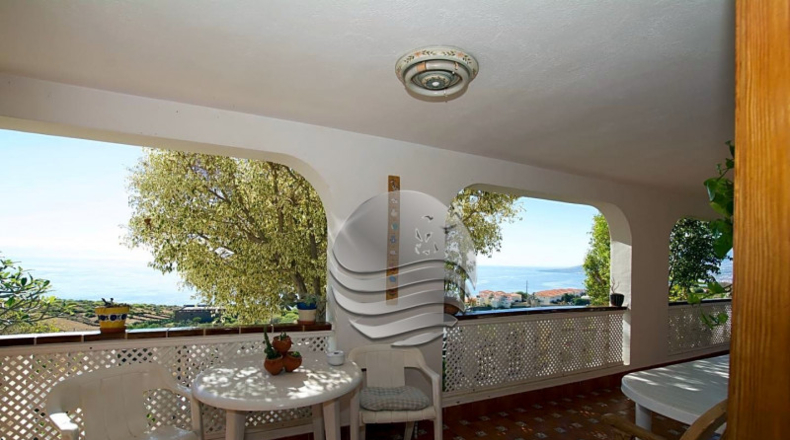 Santa Cruz de Tenerife - San Isidro - 650m2