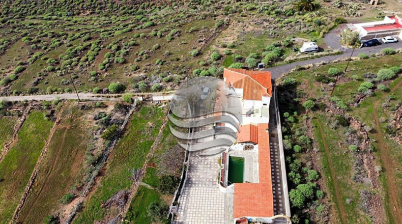 Santa Cruz de Tenerife - San Isidro - 650m2