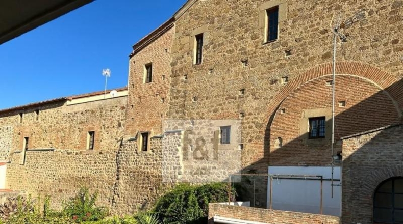 Cáceres - Plasencia - 615m2