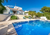 Chalet independiente con terreno en venta en la España, L'Alfàs del Pi, ref: TR198072 foto