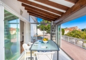 Chalet independiente con terreno en venta en la España, L'Alfàs del Pi, ref: TR198072 foto
