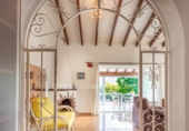 Chalet independiente con terreno en venta en la España, L'Alfàs del Pi, ref: TR198072 foto
