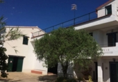 Отдельно стоящий дом с участком на продажу в городе el Vendrell Фото
