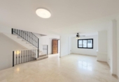 Chalet independiente con terreno en venta en la España, Manilva, ref: TR379317 foto