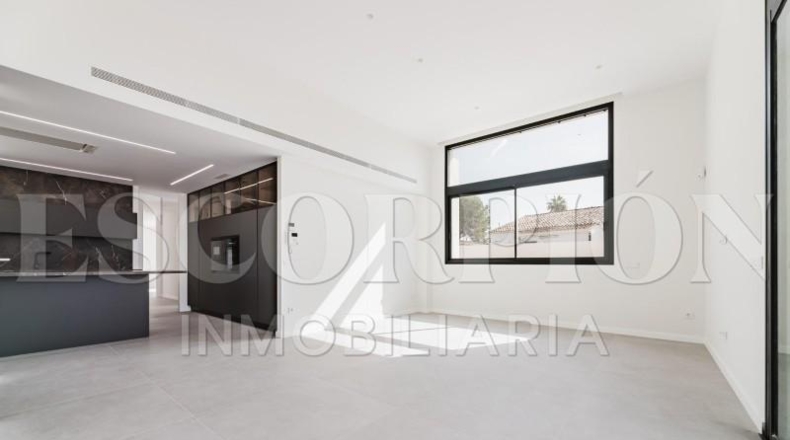 Valencia - Puebla de Vallbona - 600m2