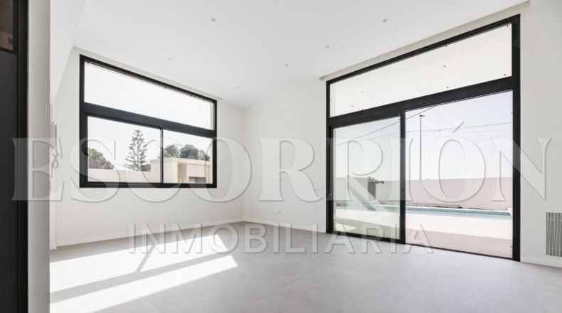 Valencia - Puebla de Vallbona - 600m2