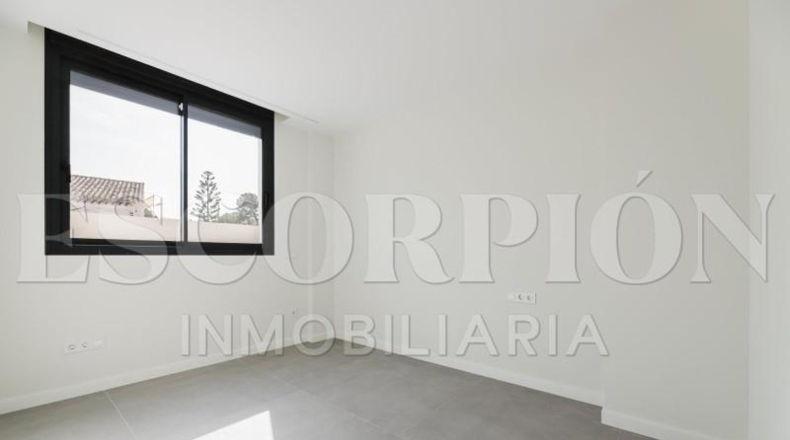 Valencia - Puebla de Vallbona - 600m2