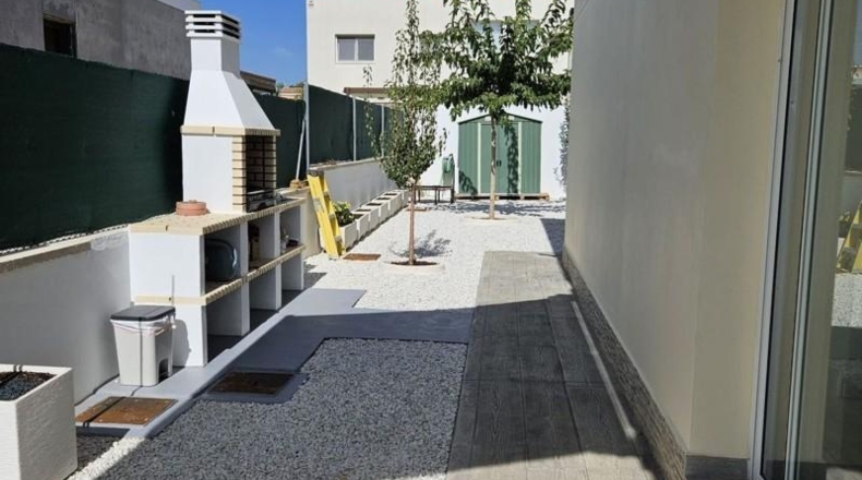 Valencia - Лирия - 524m2