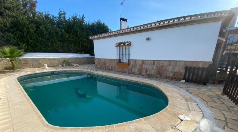 Málaga - Estepona - 1450m2