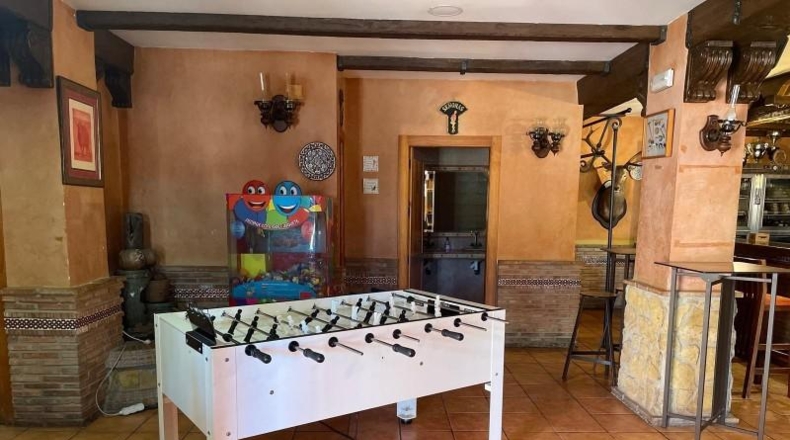 Granada - Chimeneas - 871m2