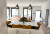 Chalet independiente con terreno en venta en la España, Orihuela, ref: TR342817 foto