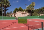 Xalet independent amb terreny en venda a la España, Ontinyent, ref.: TR246831 foto