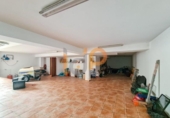 Дом с участком на продажу в городе La Alamedilla Фото