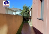 Дом с участком на продажу в городе Cambrils Фото