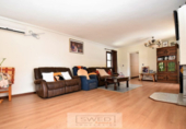 Chalet independiente con terreno en venta en la España, Orihuela, ref: TR138353 foto