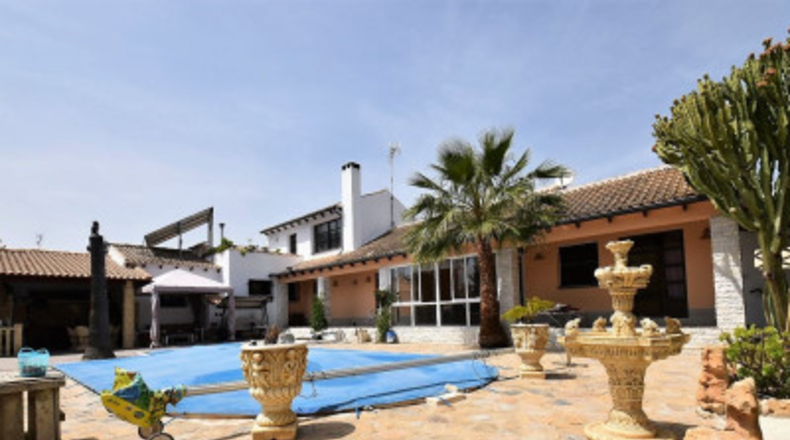 Alicante - Dehesa de Campoamor - 1762m2
