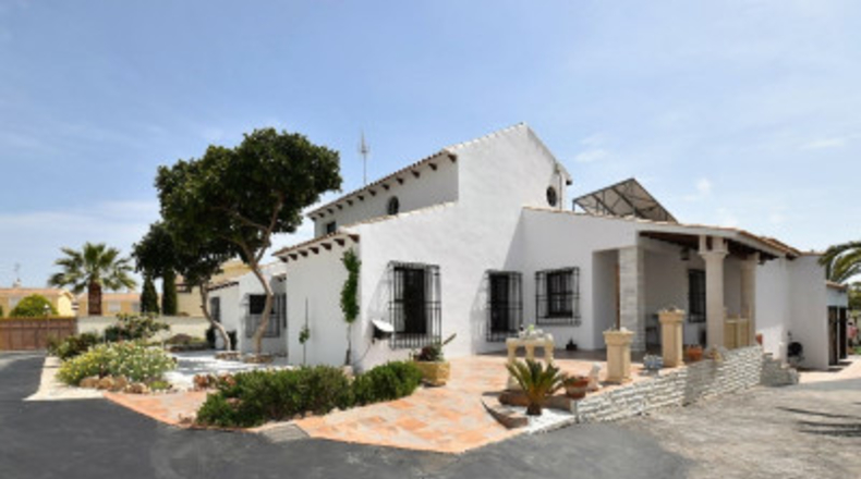 Alicante - Dehesa de Campoamor - 1762m2