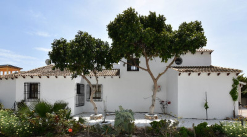 Alicante - Dehesa de Campoamor - 1762m2