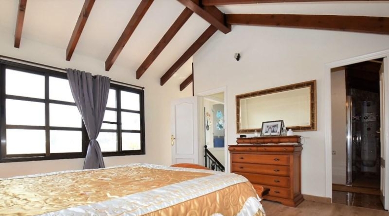 Alicante - Dehesa de Campoamor - 1762m2