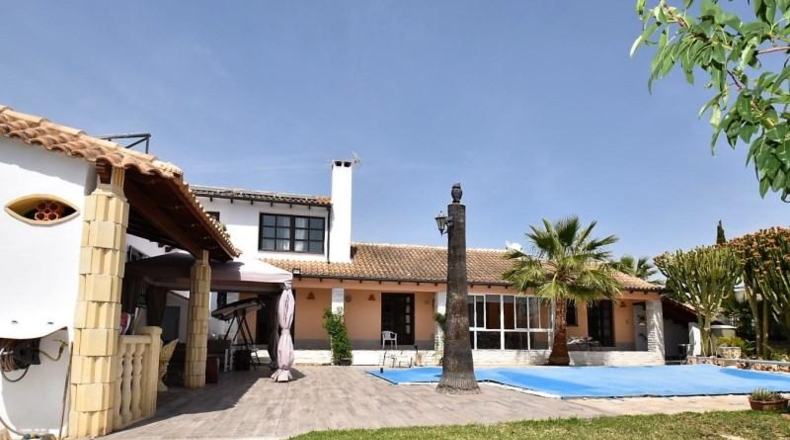Alicante - Dehesa de Campoamor - 1762m2