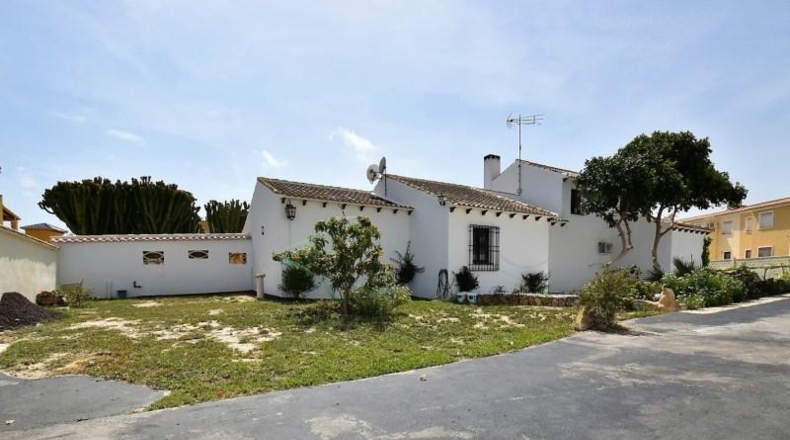 Alicante - Dehesa de Campoamor - 1762m2