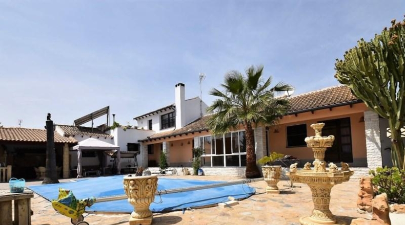 Alicante - Dehesa de Campoamor - 1762m2