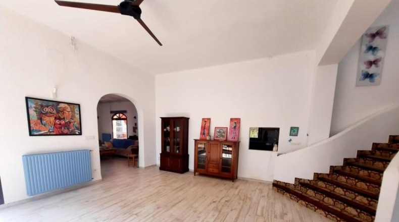 València - Alberique - 25000m2
