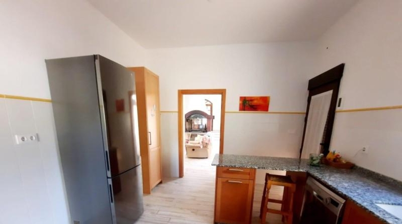 València - Alberique - 25000m2