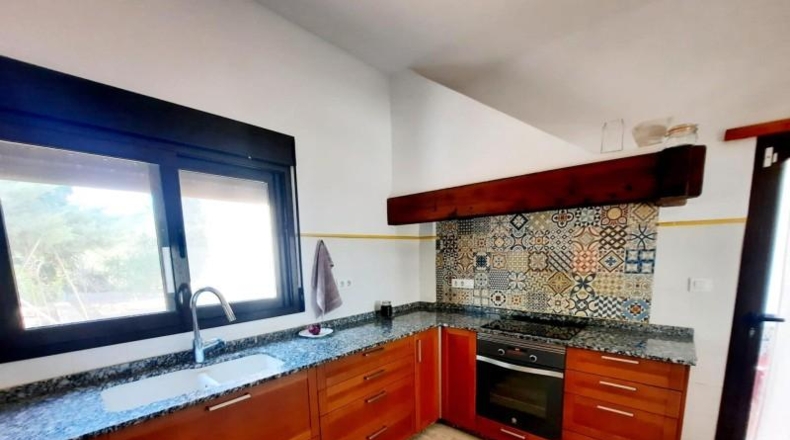 València - Alberique - 25000m2