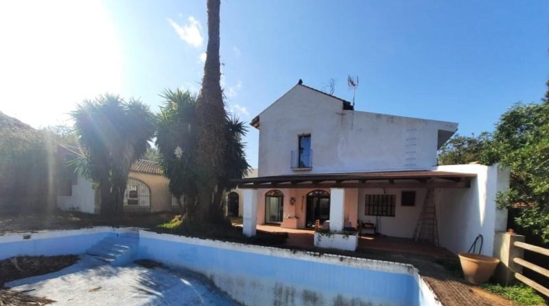 València - Alberique - 25000m2
