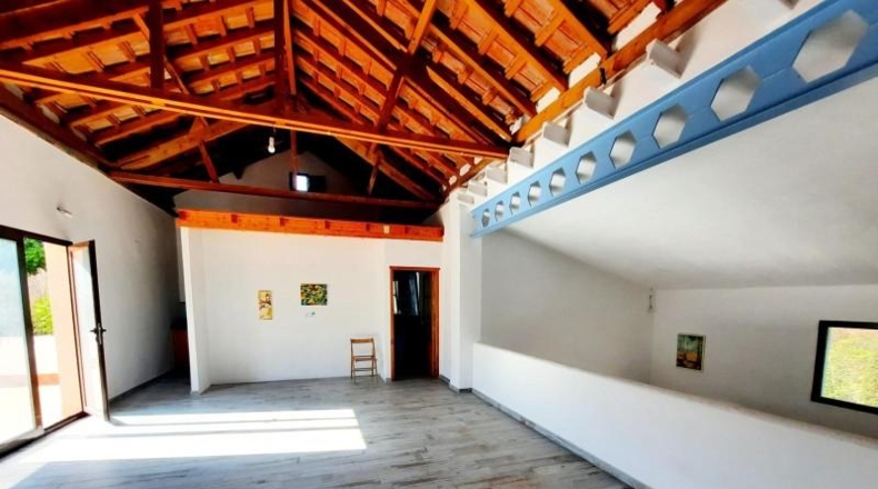 València - Alberique - 25000m2