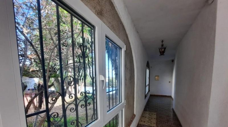 València - Alberique - 25000m2