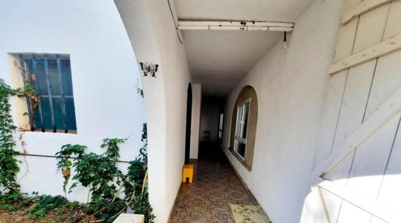 València - Alberique - 25000m2