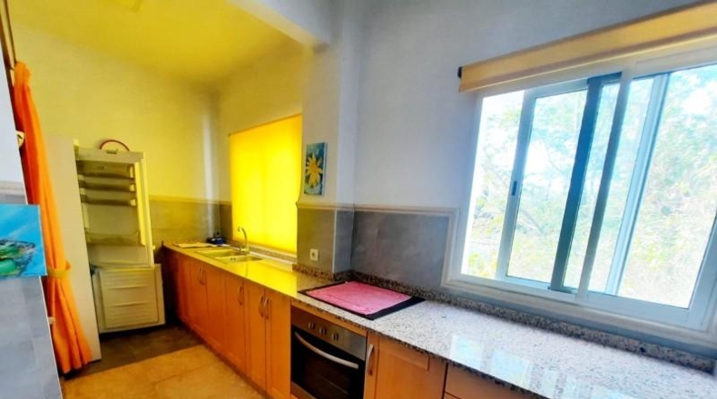 València - Alberique - 25000m2
