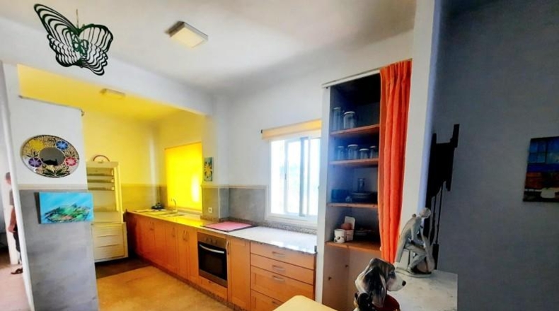 València - Alberique - 25000m2