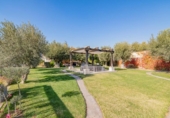 Chalet independiente con terreno en venta en la España, Gójar, ref: TR362591 foto