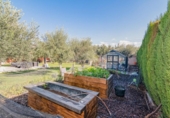 Chalet independiente con terreno en venta en la España, Gójar, ref: TR362591 foto