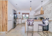 Chalet independiente con terreno en venta en la España, Gójar, ref: TR362591 foto