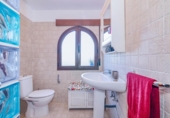 Chalet independiente con terreno en venta en la España, Gójar, ref: TR362591 foto