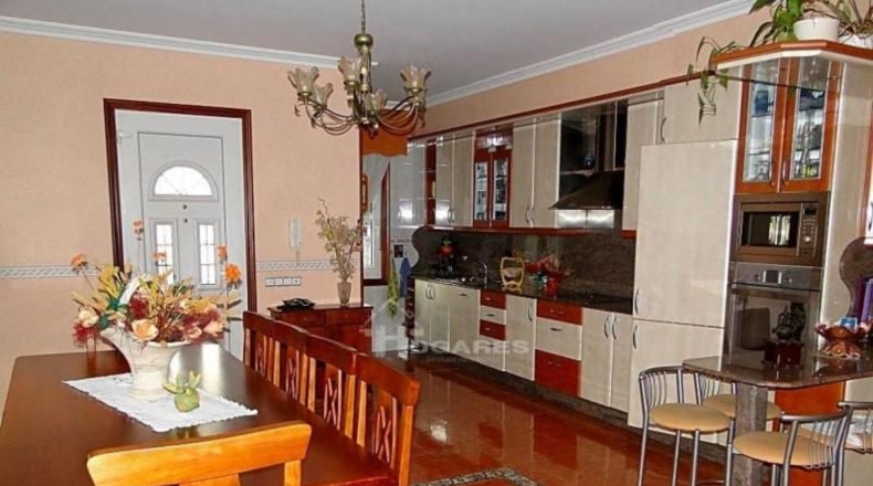 Понтеведра - Nigrán - 360m2