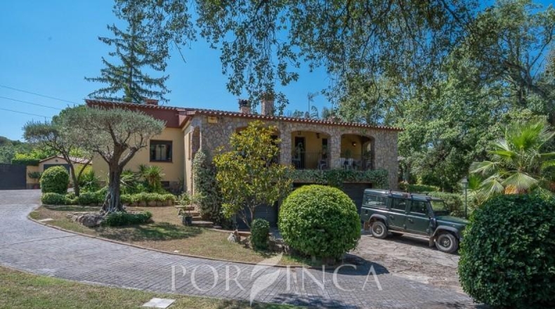 Gerona - Caldes de Malavella - 2540m2