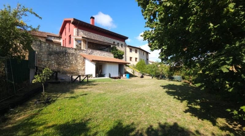Álava - Bernedo - 460m2