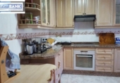 Отдельно стоящий дом с участком на продажу в городе Бенидорм Фото